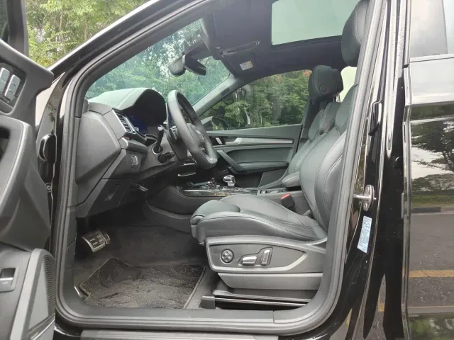 Audi Audi Q5L 2024 Model 45 TFSI Luxury Dynamic — Фото автомобиля 4