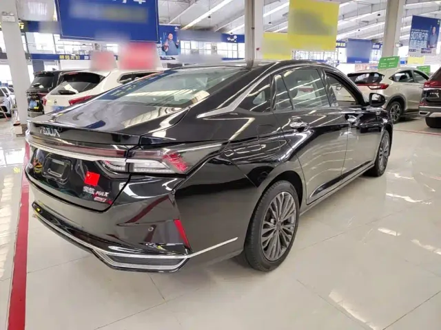 Dongfeng Yixuan MAX — Фото автомобиля 6