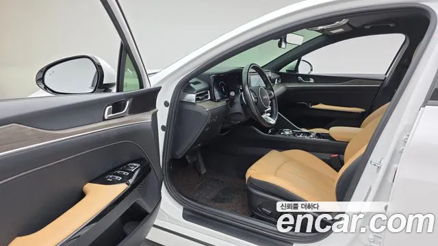Kia K5 Generation 3 — Фото автомобиля 10