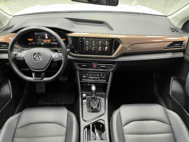 Volkswagen Tharu — Фото автомобиля 7