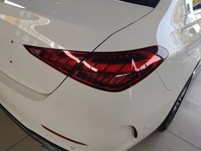Mercedes-Benz C-Class — Фото автомобиля 23