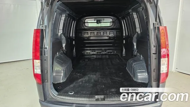Hyundai Staria Staria Карго 3 места — Фото автомобиля 20