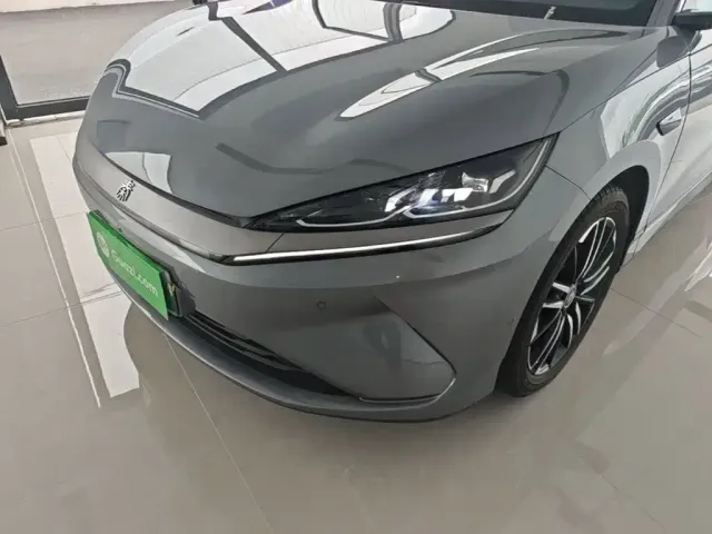 BYD Qin L 2025 EV 545KM Cloud Chariot Edition — Фото автомобиля 23