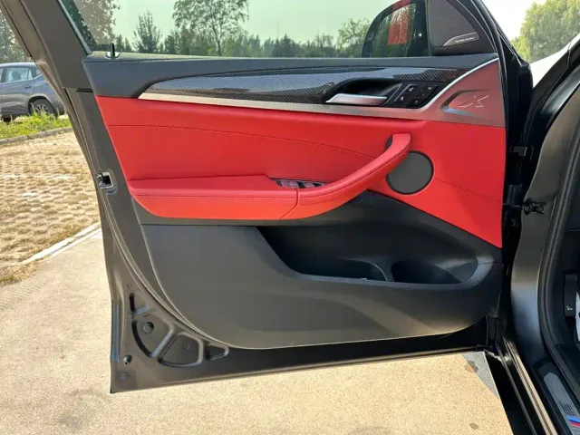 BMW X4 M40i — Фото автомобиля 10
