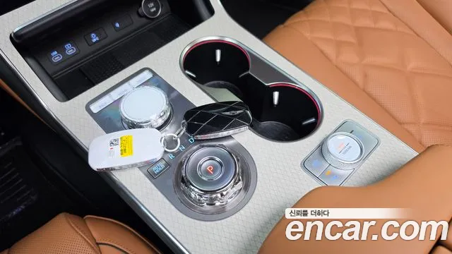 Genesis GV80 — Фото автомобиля 12