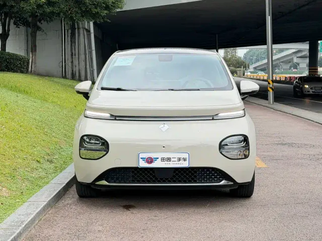 Baojun Cloud — Фото автомобиля 2