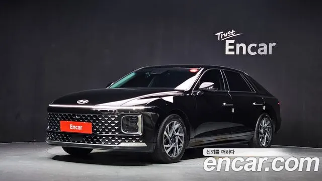 Фотография автомобиля — Hyundai Grandeur GN7