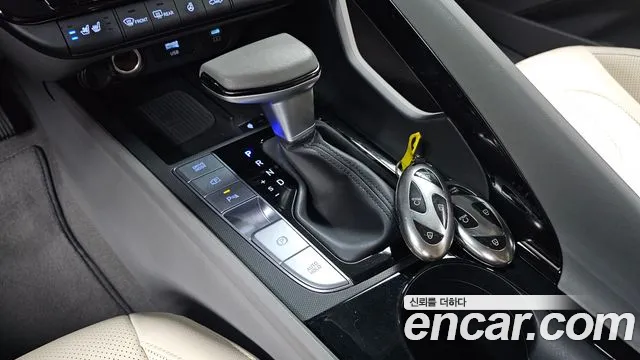 Hyundai AVANTE Новый Avante (CN7) — Фото автомобиля 9