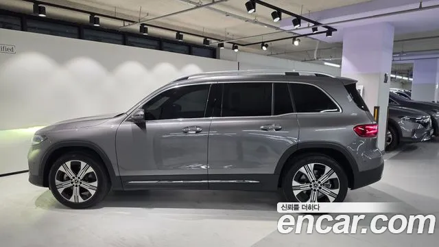 Mercedes-Benz EQB X243 — Фото автомобиля 12