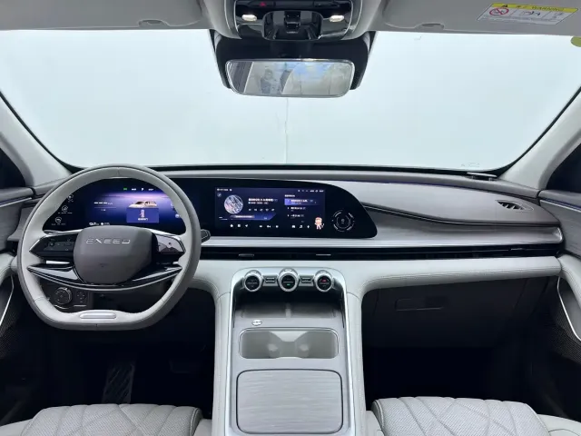 Exeed RX — Фото автомобиля 7