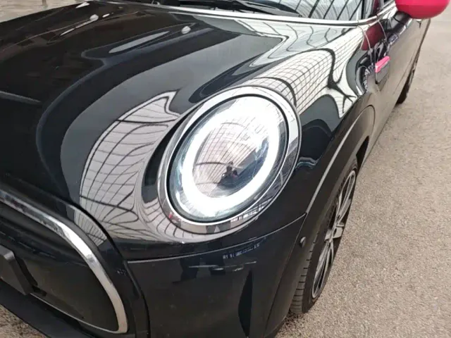 MINI Hatch — Фото автомобиля 23