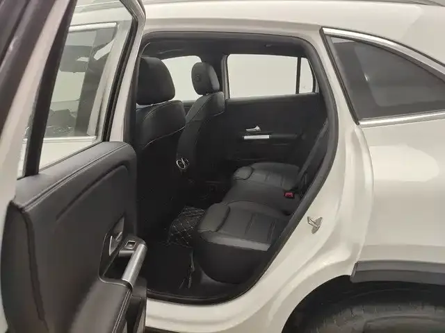 Mercedes-Benz GLA-Class — Фото автомобиля 8