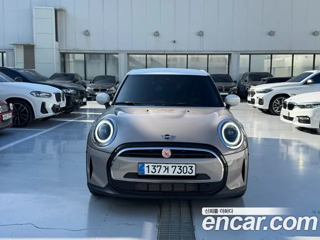 MINI Cooper — Фото автомобиля 3