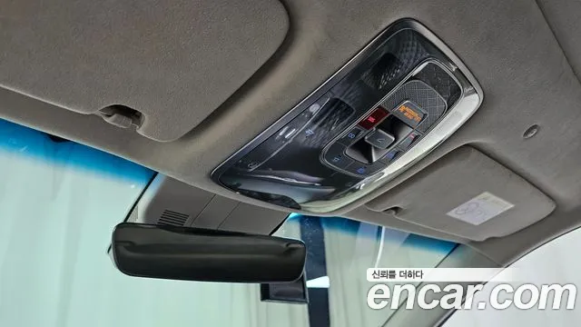 Genesis GV80 — Фото автомобиля 24