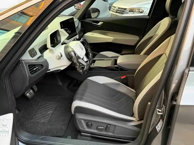 Volkswagen ID.3 — Фото автомобиля 5