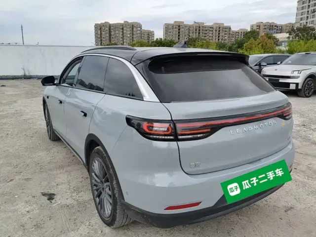 Leapmotor C11 — Фото автомобиля 4