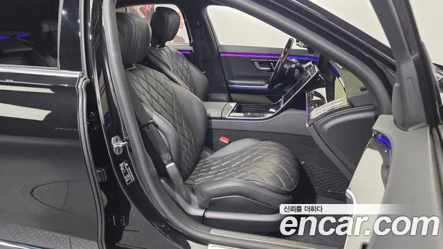 Mercedes-Benz S-Class — Фото автомобиля 12