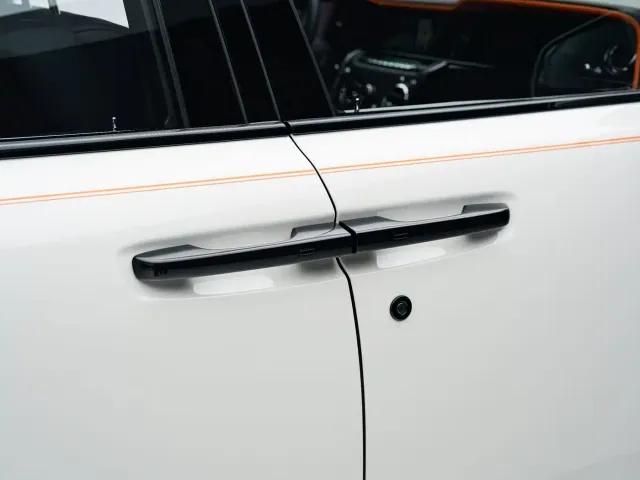 Rolls-Royce Cullinan — Фото автомобиля 12