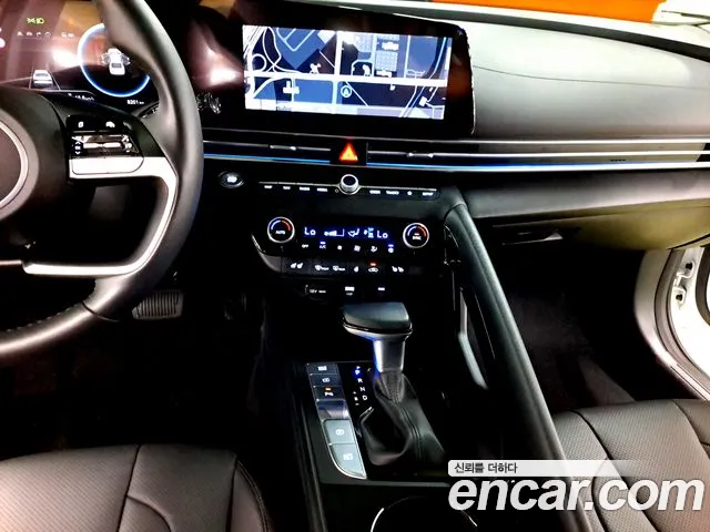 Hyundai AVANTE Новый Avante (CN7) — Фото автомобиля 13