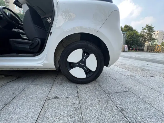 Changan Lumin — Фото автомобиля 12