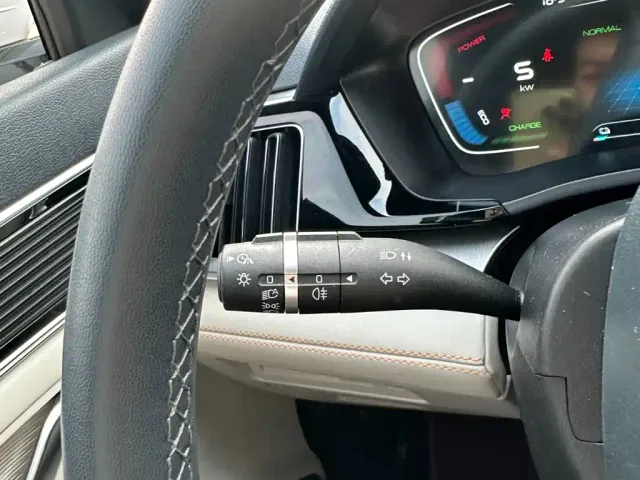 BYD Song PLUS — Фото автомобиля 25