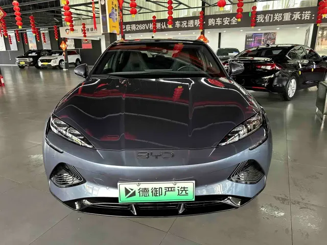 BYD Seal — Фото автомобиля 2