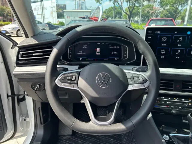 Volkswagen Sagitar — Фото автомобиля 17