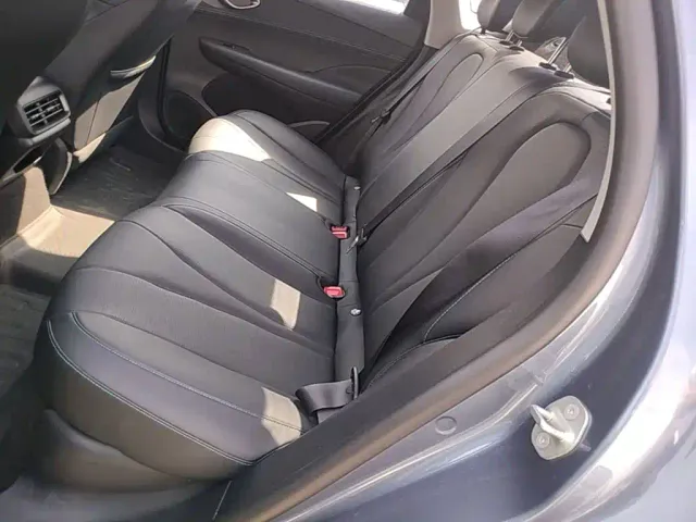 BYD Seal 05 DM-i — Фото автомобиля 12