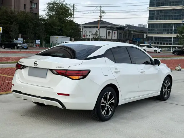 Nissan Sylphy — Фото автомобиля 7