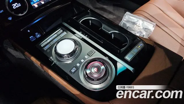 Genesis G80 RG3 — Фото автомобиля 12