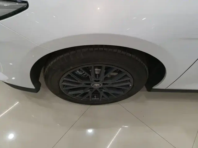 BYD Qin PLUS — Фото автомобиля 22