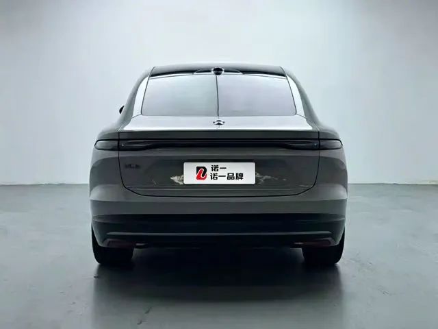 Nio EC6 — Фото автомобиля 5