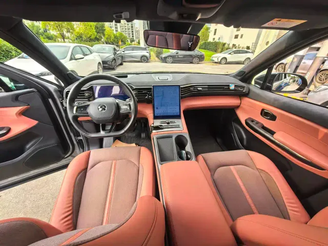 Nio EC6 — Фото автомобиля 6
