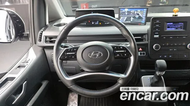 Hyundai Staria Staria L3.5 Карго 5 мест — Фото автомобиля 13