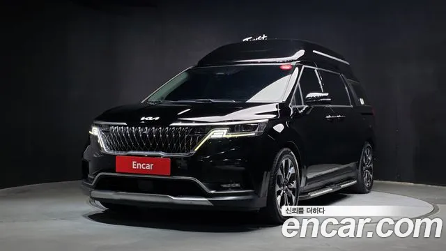 Фотография автомобиля — Kia Carnival 4th Gen