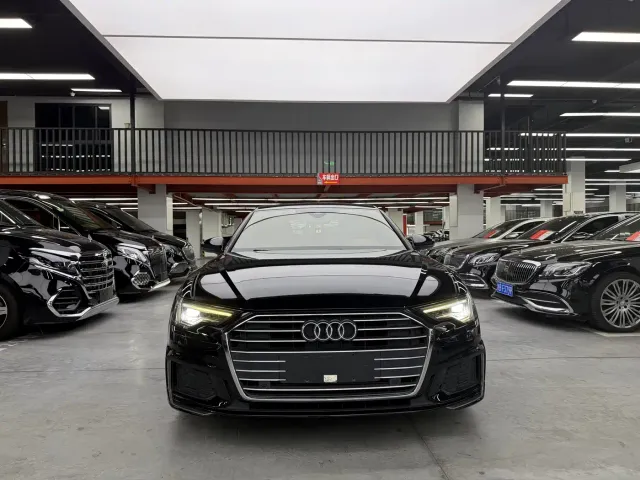 Audi A6L — Фото автомобиля 2