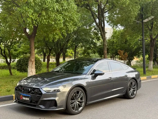 Фотография автомобиля — Audi A7