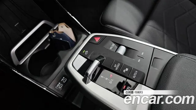 BMW 2 Series U06 — Фото автомобиля 12