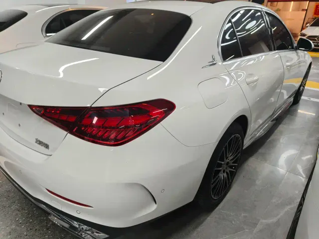 Mercedes-Benz C-Class — Фото автомобиля 11