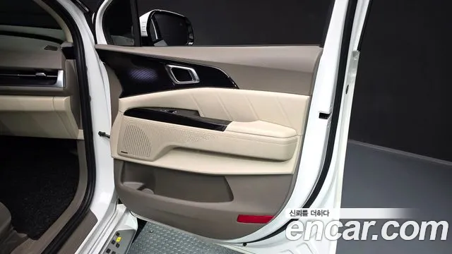 Kia Canival Carnival 4 поколение Бензин 9 мест Hi-Limousine — Фото автомобиля 18