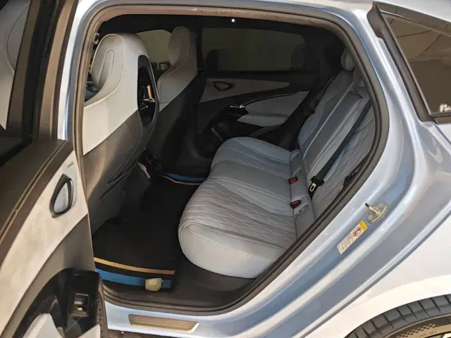 BYD Seal — Фото автомобиля 16