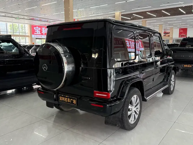 Mercedes-Benz G-Class — Фото автомобиля 6