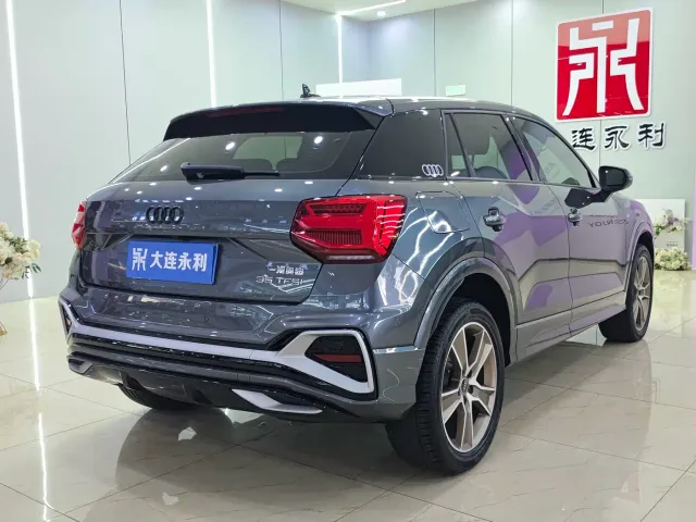 Audi Q2L — Фото автомобиля 4