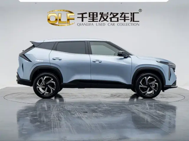 Geely Boyue — Фото автомобиля 3