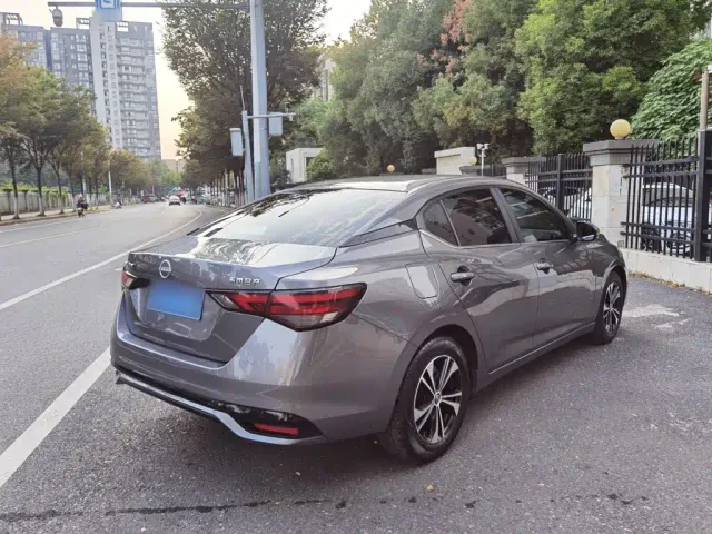 Nissan Sylphy — Фото автомобиля 10