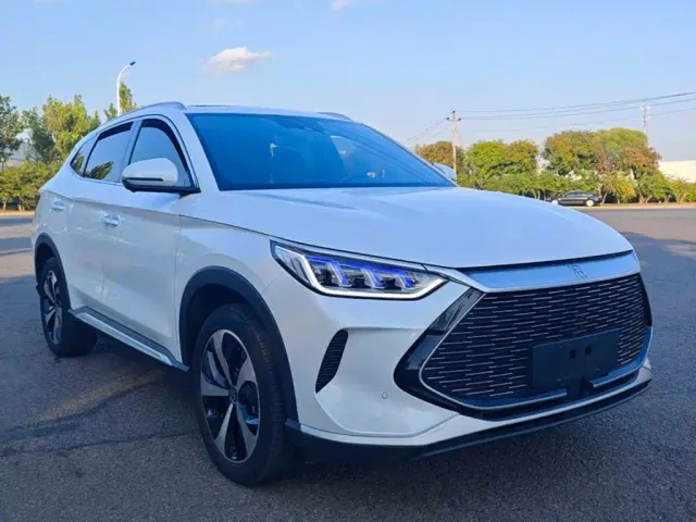 BYD Song PLUS — Фото автомобиля 17