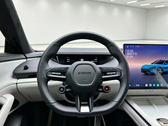 Xiaomi SU7 — Фото автомобиля 14
