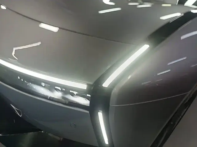 Xpeng P7 — Фото автомобиля 23
