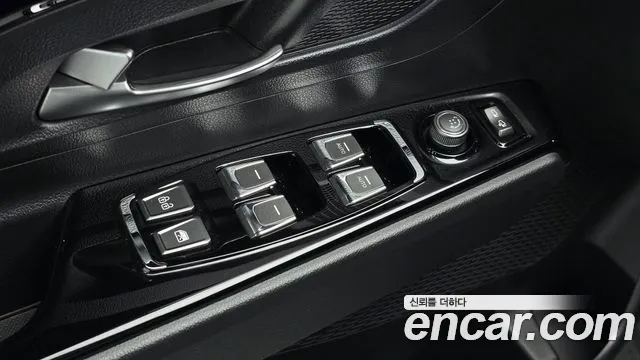 KGM Korando Beautiful — Фото автомобиля 15