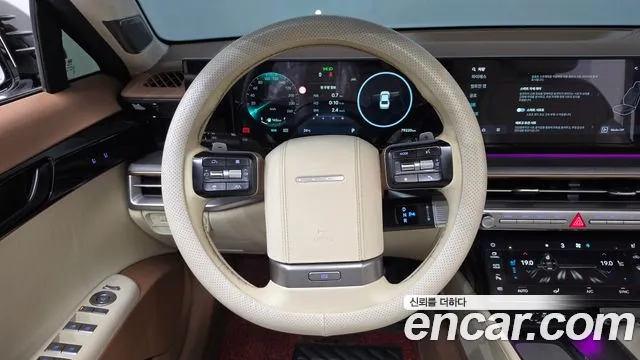 Hyundai Grandeur GN7 — Фото автомобиля 19